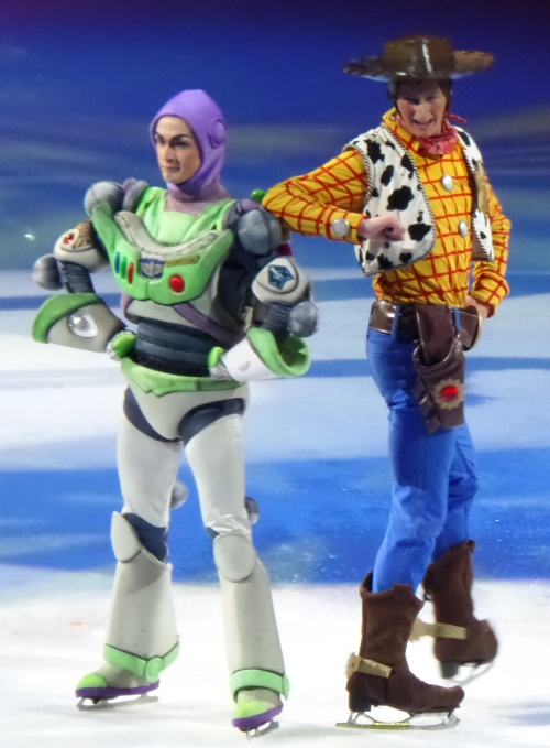 disney on ice buzz lightyear