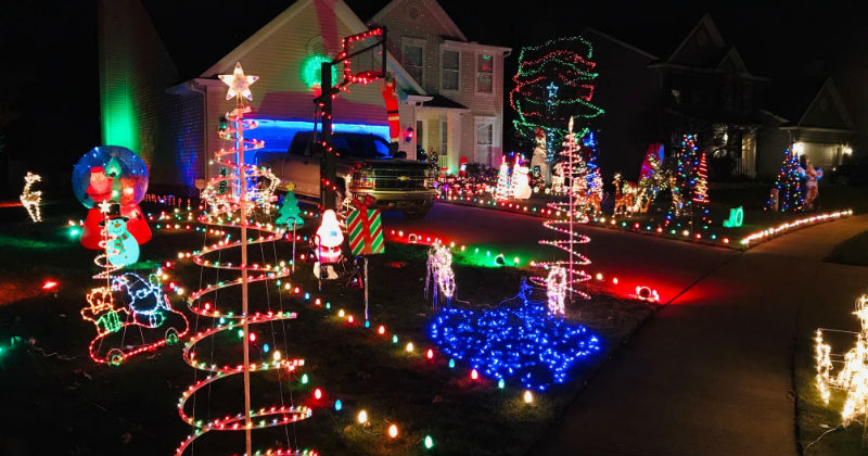 Best local Christmas Light Displays - You Must See this Year!