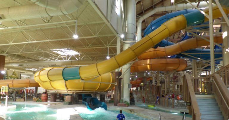 Indoor Fun Top Indoor Activities In Northeast Ohio For Kids And Adults   Water Slides At Great Wolf Lodge Warren County Ohio 768x403 