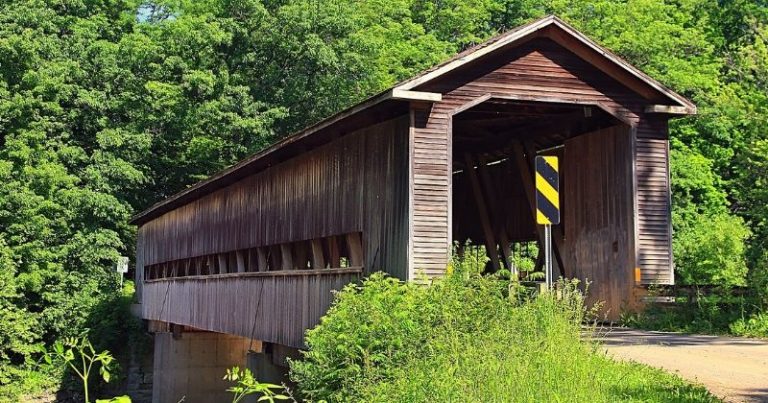 15 Most Picturesque Covered Bridges In Ohio You Should See In Person