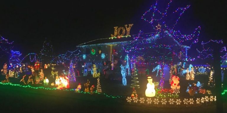 Best Christmas Lights in Northeast Ohio 2020 - You Must See This Year!