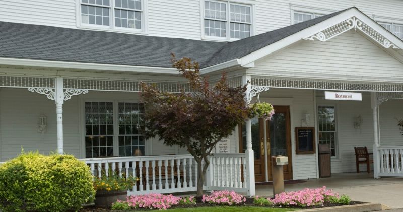 Amish Door Restaurant, Things to Do in Amish Country