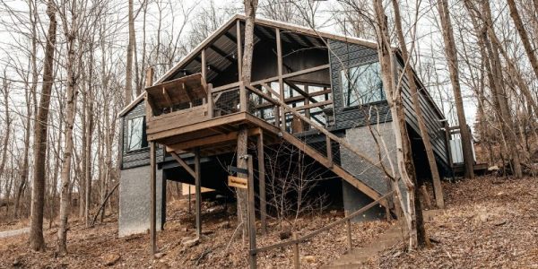 11 Stunning Treehouse Rentals in Ohio (Family & Date Night Options!)