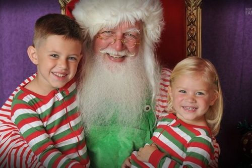 Pictures with Santa in Northeast Ohio