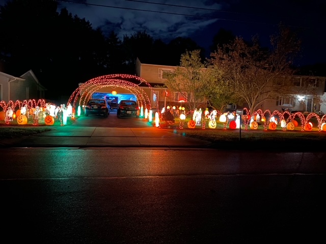 halloween decoration street near me