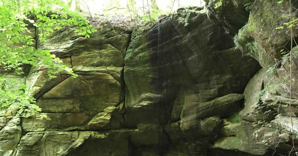 27 Stunning Waterfalls in Ohio You've Just Got to See for Yourself