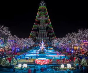 christmas places to visit ohio