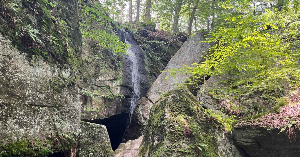 Cascade Falls in Nelson Kennedy Ledges State Park